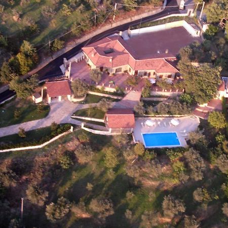 Casale Degli Ulivi Prestige Bed & Breakfast Altavilla Silentina Exterior photo